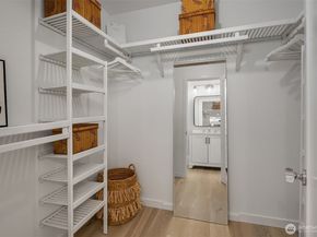 1518 NE 140th Street C6, Seattle WA 98125