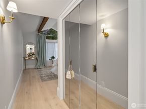 1518 NE 140th Street C6, Seattle WA 98125