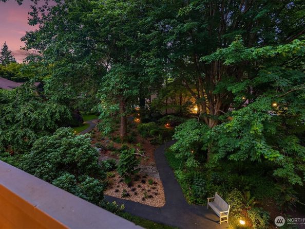 1518 NE 140th Street C6, Seattle WA 98125
