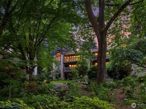 1518 NE 140th Street C6, Seattle WA 98125