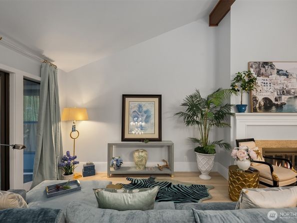1518 NE 140th Street C6, Seattle WA 98125
