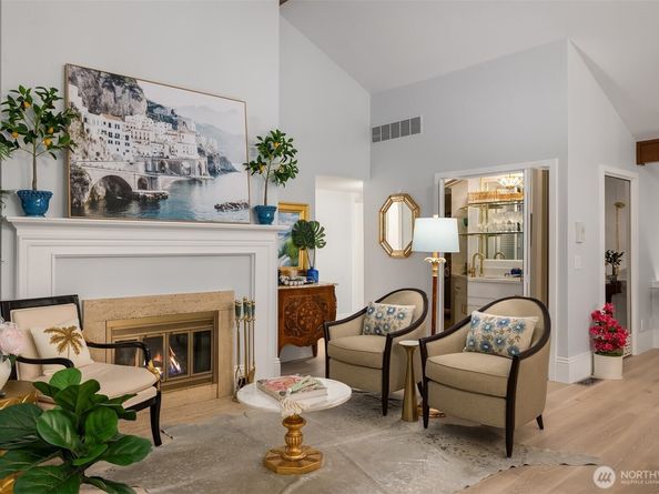 1518 NE 140th Street C6, Seattle WA 98125