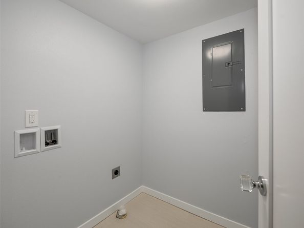 1518 NE 140th Street C6, Seattle WA 98125