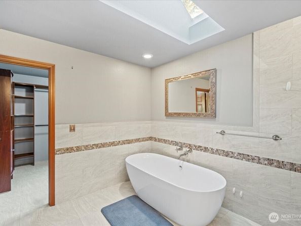 14320 Cascade Drive SE, Snohomish WA 98296