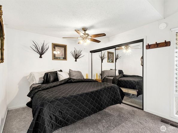 10911 D Glen Acres Drive S, Seattle WA 98168