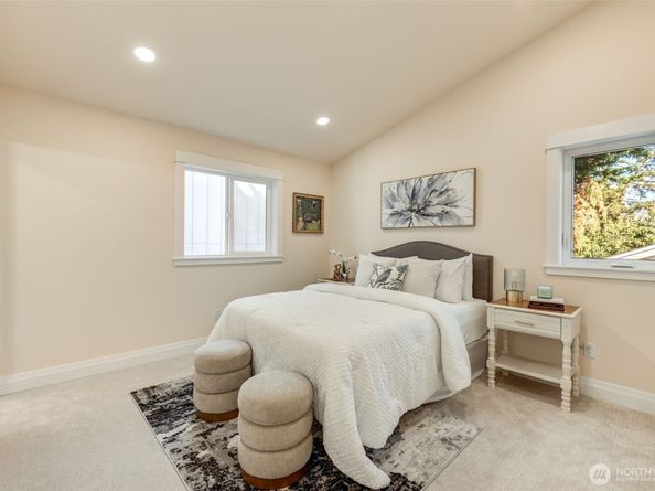 2558 NE 91st Street A, Seattle WA 98115