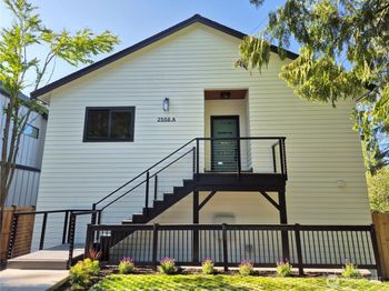 2558 NE 91st Street