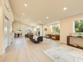 2558 NE 91st Street A, Seattle WA 98115
