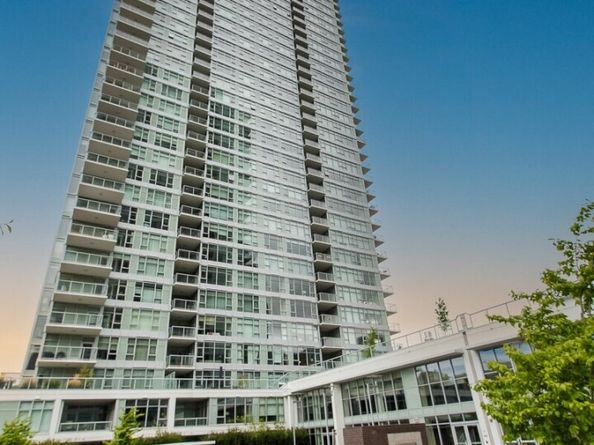 583 Battery Street 309N, Seattle WA 98121