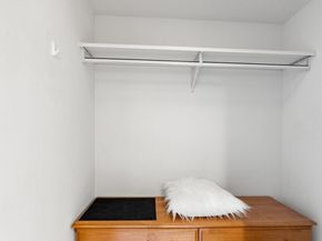 583 Battery Street 309N, Seattle WA 98121