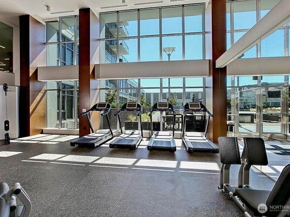 583 Battery Street 309N, Seattle WA 98121