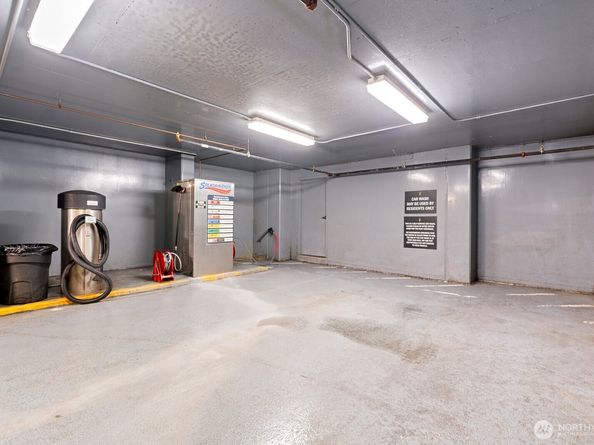 583 Battery Street 309N, Seattle WA 98121