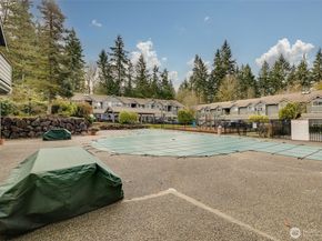 15433 Country Club Drive E202, Mill Creek WA 98012