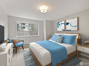 15433 Country Club Drive E202, Mill Creek WA 98012