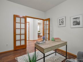 15314 Sunset Road, Bothell WA 98012