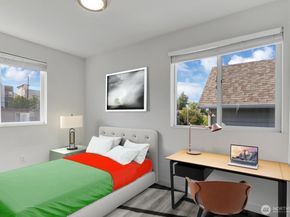 4709 B 8th Avenue NE, Seattle WA 98105