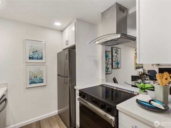 700 N 160 Street A308, Shoreline WA 98133