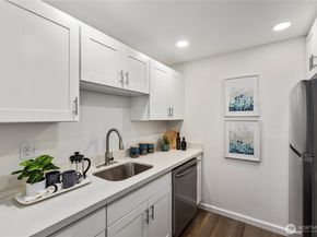 700 N 160 Street A308, Shoreline WA 98133