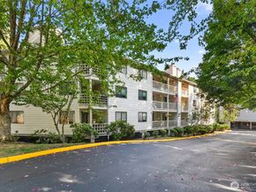 700 N 160 Street A308, Shoreline WA 98133