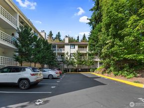 700 N 160 Street A308, Shoreline WA 98133