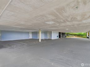 1160 Monroe Avenue NE 2A, Renton WA 98056