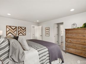 12506 SE 256th Place 8, Kent WA 98030