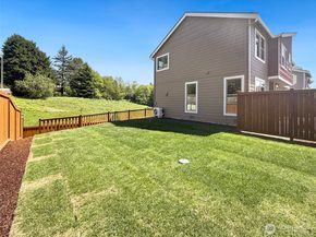 12506 SE 256th Place 8, Kent WA 98030