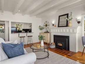 5430 Rockaway Beach Road NE, Bainbridge Island WA 98110