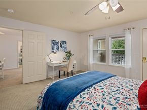 4133 224th Lane SE 302, Issaquah WA 98029