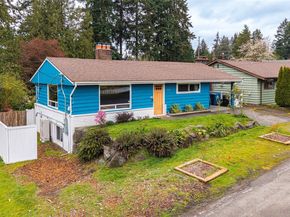 11515 7th Avenue NE, Seattle WA 98125