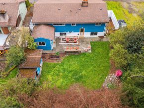 11515 7th Avenue NE, Seattle WA 98125