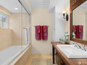 180 Lake Washington Boulevard E, Seattle WA 98112