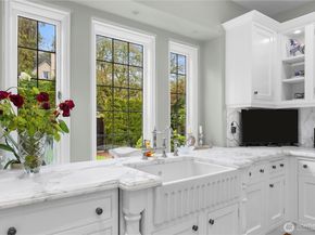 180 Lake Washington Boulevard E, Seattle WA 98112