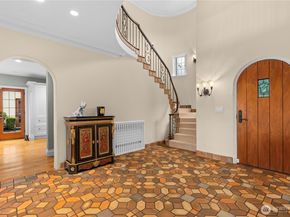 180 Lake Washington Boulevard E, Seattle WA 98112