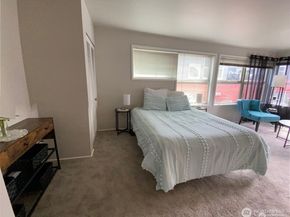 3429 Burke Avenue N 23, Seattle WA 98103