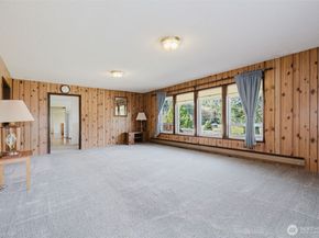 191 NE McWilliams Court, Bremerton WA 98311