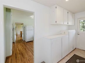 191 NE McWilliams Court, Bremerton WA 98311