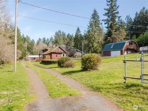 191 NE McWilliams Court, Bremerton WA 98311