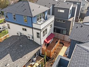 5037 25th Avenue SW, Seattle WA 98106