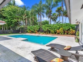 9941 SW 143rd St, Miami FL 33176