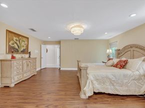 9941 SW 143rd St, Miami FL 33176