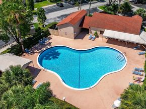 2768 S Carambola Cir S 304, Coconut Creek FL 33066