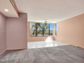 2768 S Carambola Cir S 304, Coconut Creek FL 33066