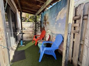 1544 NW 4th Ave, Fort Lauderdale FL 33311