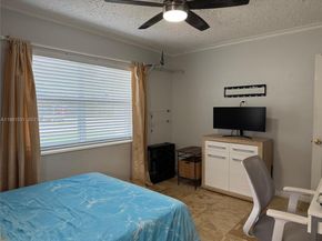 1544 NW 4th Ave, Fort Lauderdale FL 33311