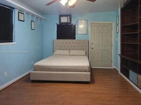 3522 NW 193rd St, Miami Gardens FL 33056