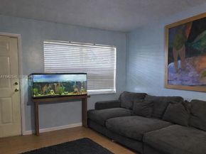 3522 NW 193rd St, Miami Gardens FL 33056