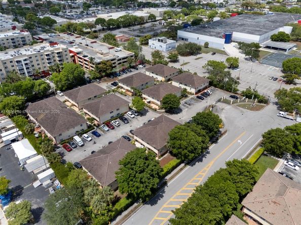 6755 NW 182nd St 104, Hialeah FL 33015