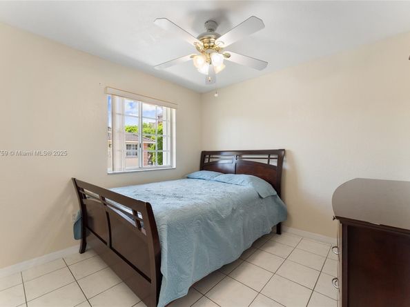 6755 NW 182nd St 104, Hialeah FL 33015