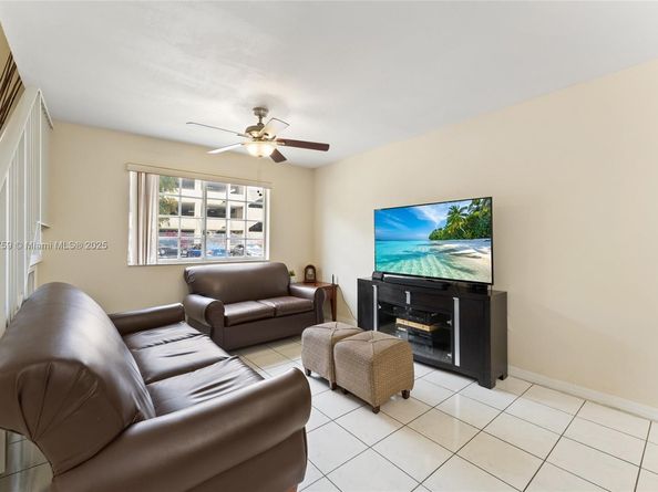 6755 NW 182nd St 104, Hialeah FL 33015